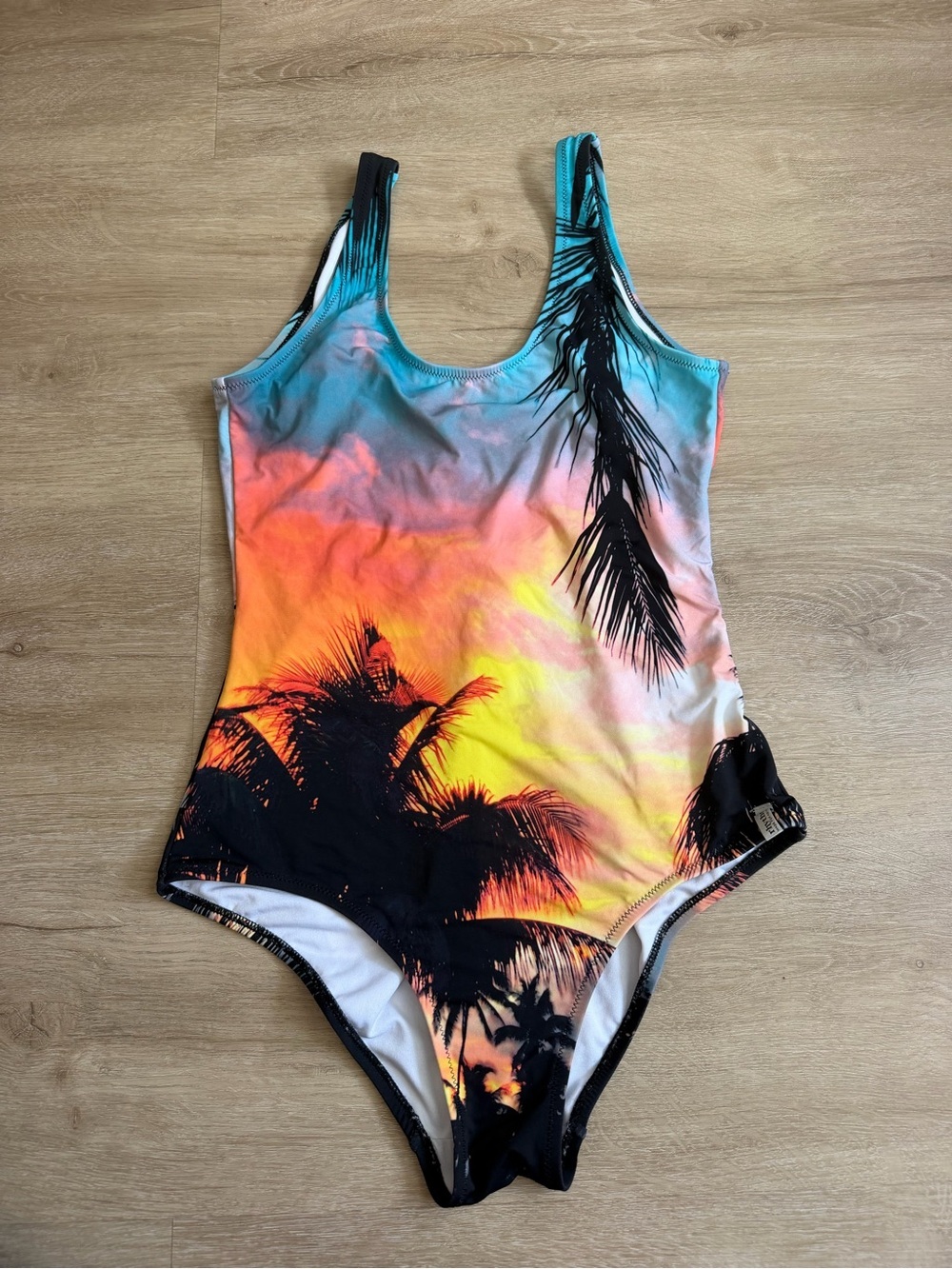 Rhythm Islander Classic One Piece Swimsuit Sunset Print Tropical SZ M